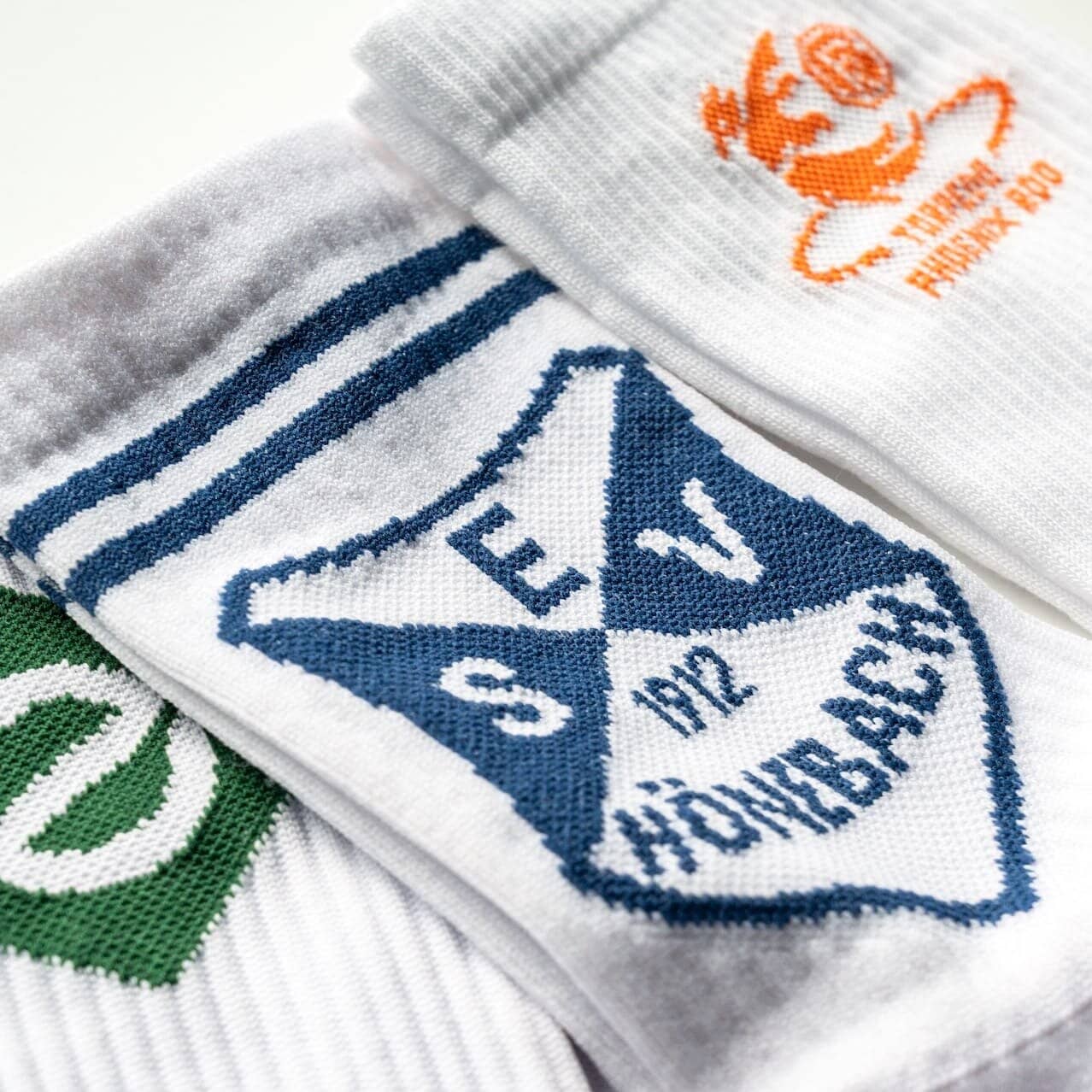 Socken mit besticktem Logo