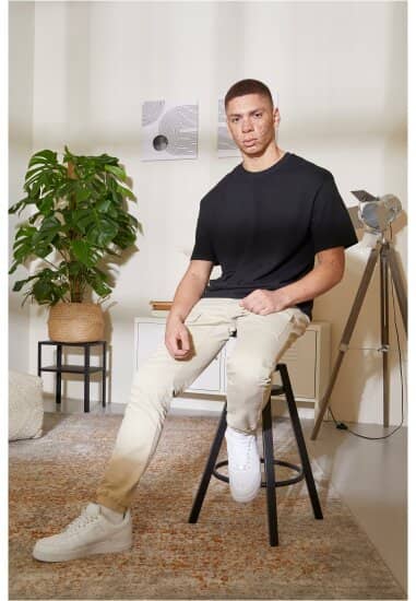 T-Shirts: Heavy Oversize Tee BY102 von Build Your Brand