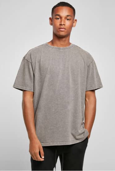 T-Shirts: Acid Washed Heavy Oversize Tee BY189 von Build Your Brand