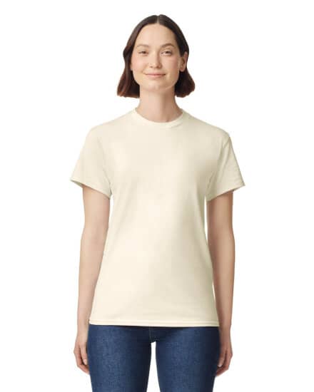 T-Shirts in Natural: Ultra Cotton T-Shirt G2000 von Gildan